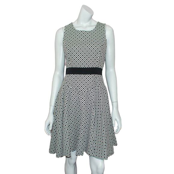 Joseph Ribkoff Women's Sleeveless Dress White Black Geo Print Size 8 - Picture 1 of 6